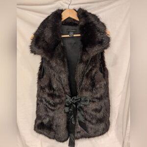 Large Steve Madden Black Faux Fur Vest W/Tie